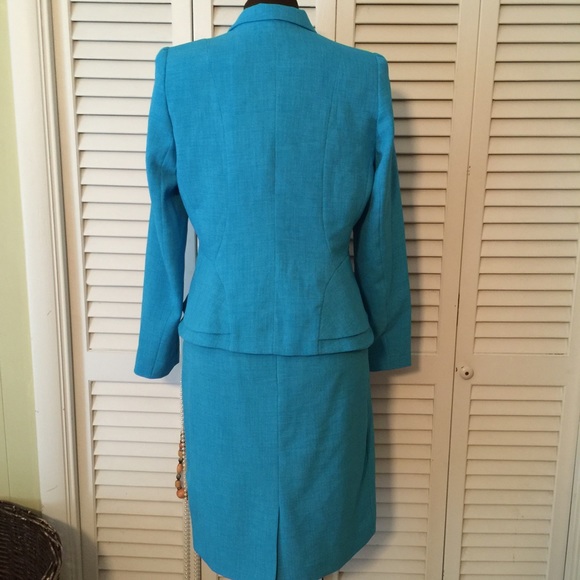 Turquoise Suit - Picture 2 of 5